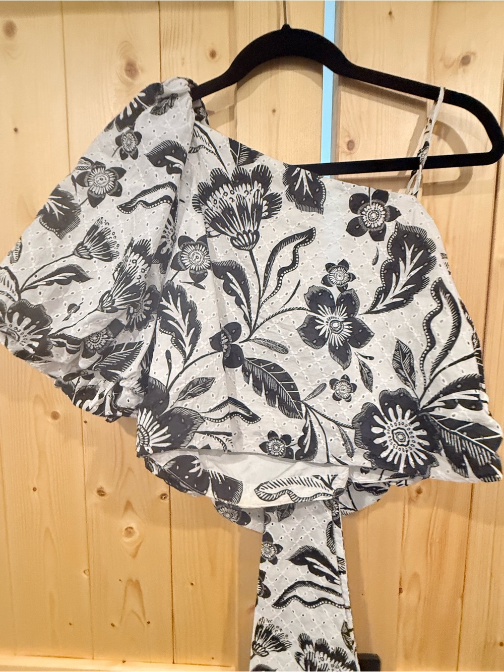 Maeve One-Shoulder Ruffle Crop Top - White & Black Floral